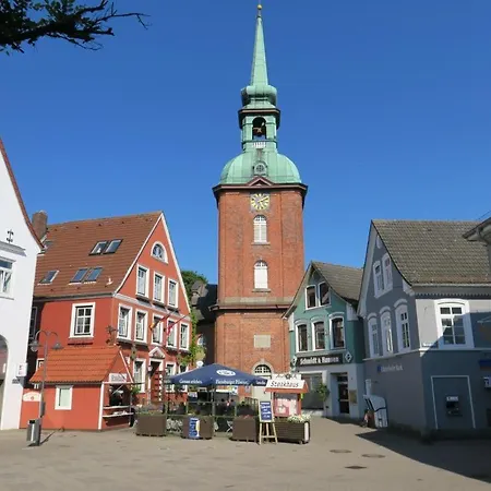 Ostseeurlaub Auf Gutshof Mit Kamin, Sauna Und Eingezaeuntem Garten Appartement *
